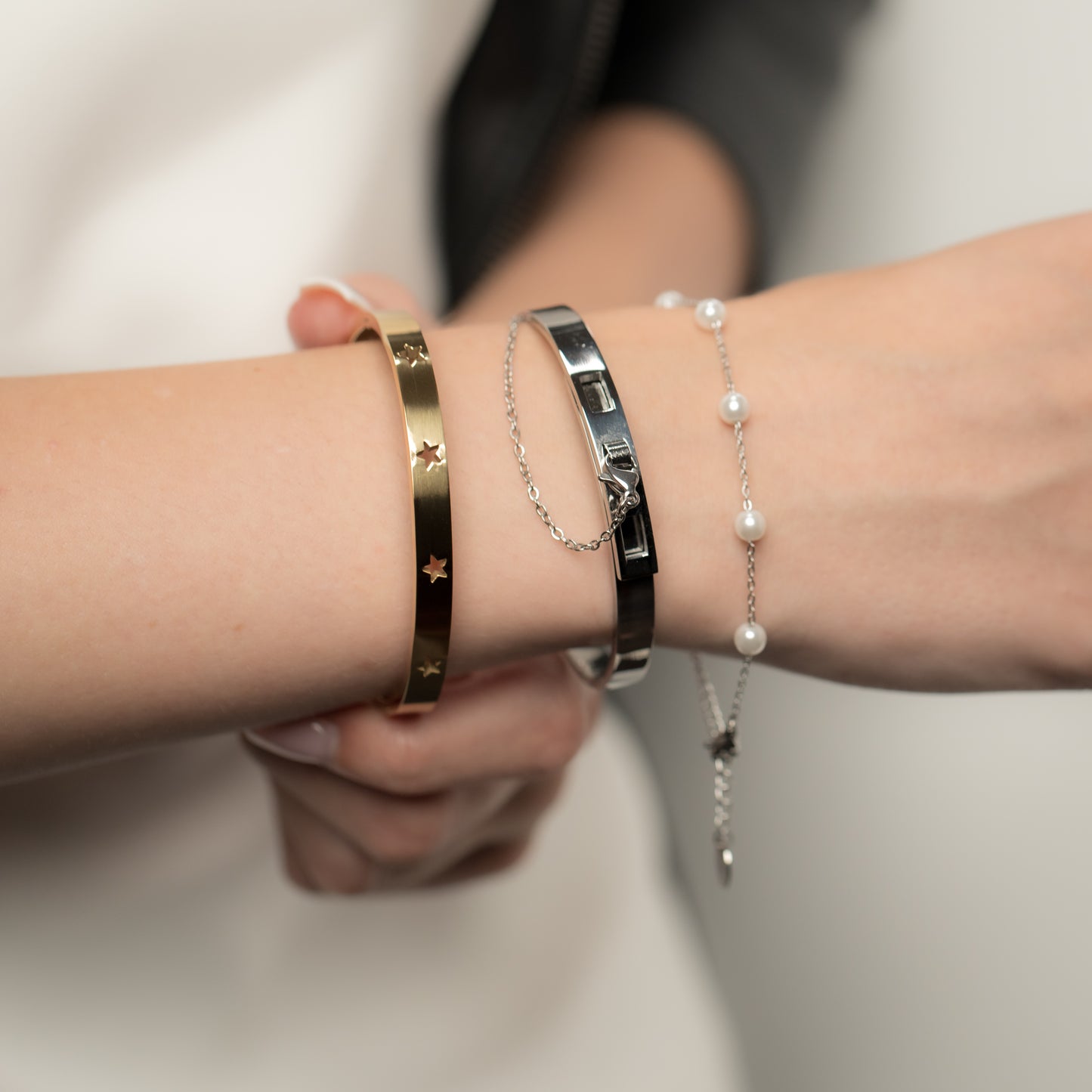 Edge Stay Bracelet