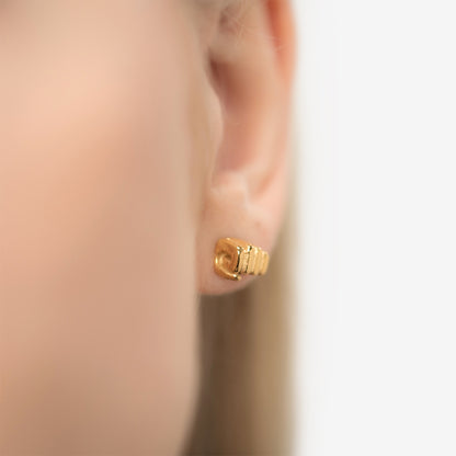Katrin Z. Fist bump earring
