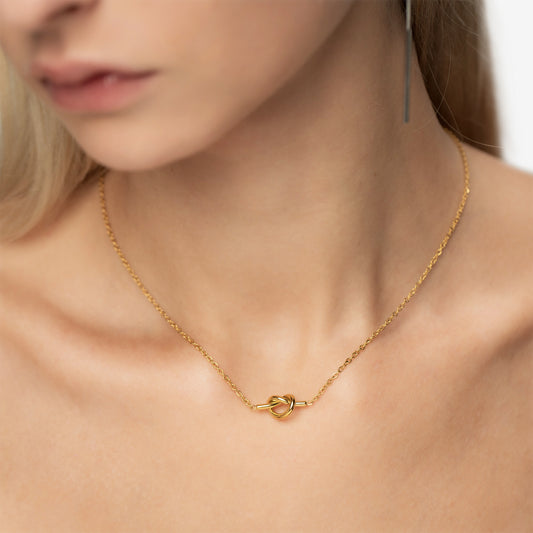 Best Friend Knot Necklace