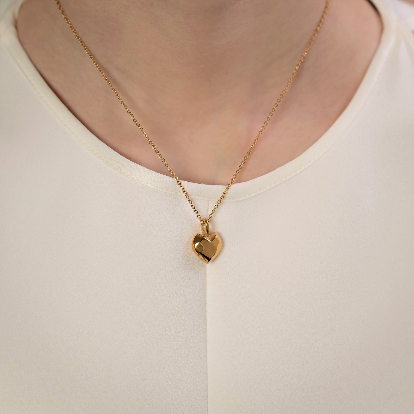 Pounding Heart Halsband