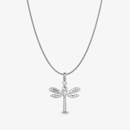 Vingkraft halsband i silver med trollsländehänge på kedja