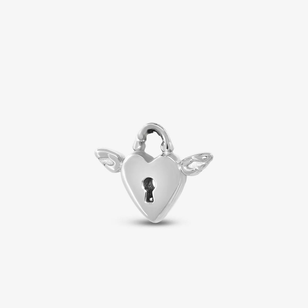 Hjärtlås med små vingar i silver, charm till armband eller halsband.