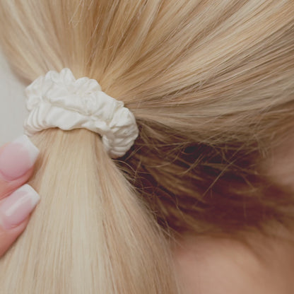 3st Mulberry Silk Scrunchie Small