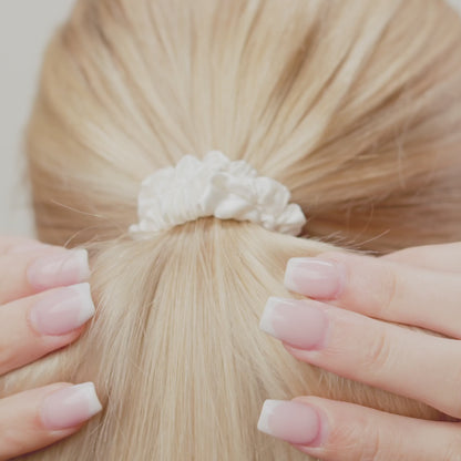 3st Mulberry Silk Scrunchie Small