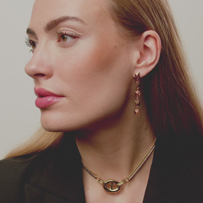 Edge Hanging Stud Örhängen