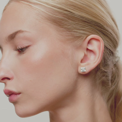 Classic Square Stud Örhängen